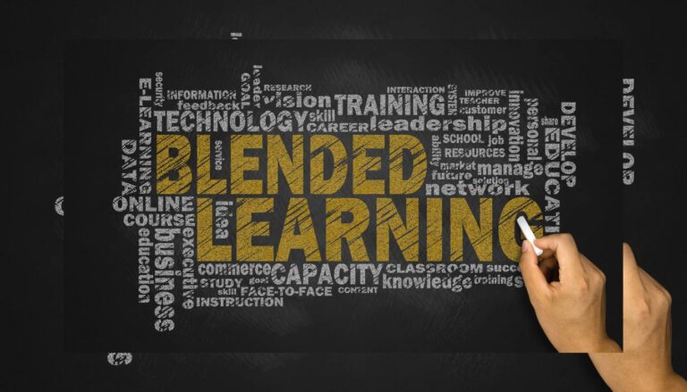 Blended Learning: Revolutionizing Education in the 21st Century