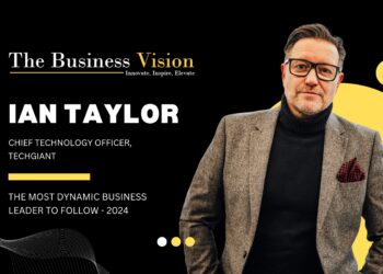 TECHGIANT: Pioneering Clarity in the Tech Maze