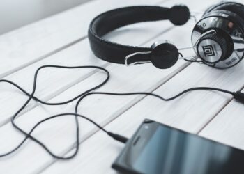 Top 10 Free Music Apps in 2025 | The Business Vision Magazine
