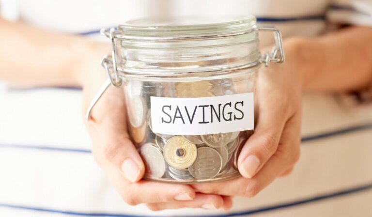 Best High-Yield Savings Accounts With No Fees: Grow Your Money Smartly